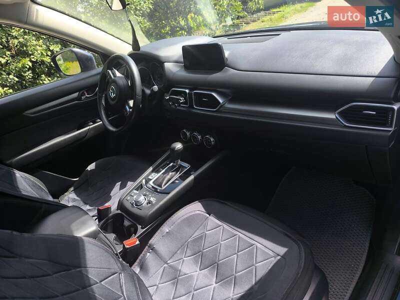 Позашляховик / Кросовер Mazda CX-5 2018 в Києві фото 17 Позашляховик / Кросовер Mazda CX-5 2018 в Києві