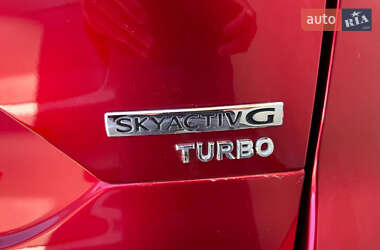 Позашляховик / Кросовер Mazda CX-5 2022 в 