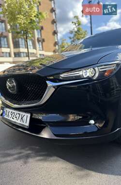 Внедорожник / Кроссовер Mazda CX-5 2017 в 