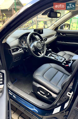Внедорожник / Кроссовер Mazda CX-5 2024 в 