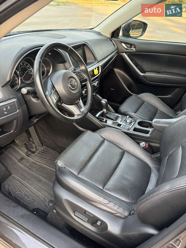 Внедорожник / Кроссовер Mazda CX-5 2016 в Запорожье