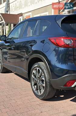 Внедорожник / Кроссовер Mazda CX-5 2015 в 