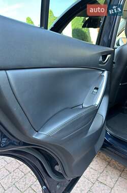 Внедорожник / Кроссовер Mazda CX-5 2015 в 