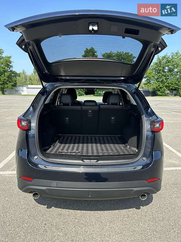 Внедорожник / Кроссовер Mazda CX-5 2022 в Белогородке