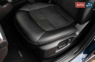 Внедорожник / Кроссовер Mazda CX-5 2023 в 