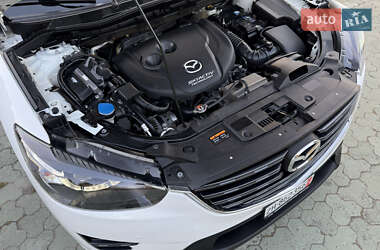 Внедорожник / Кроссовер Mazda CX-5 2015 в 