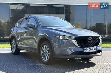 Внедорожник / Кроссовер Mazda CX-5 2023 в 