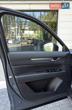 Внедорожник / Кроссовер Mazda CX-5 2023 в 