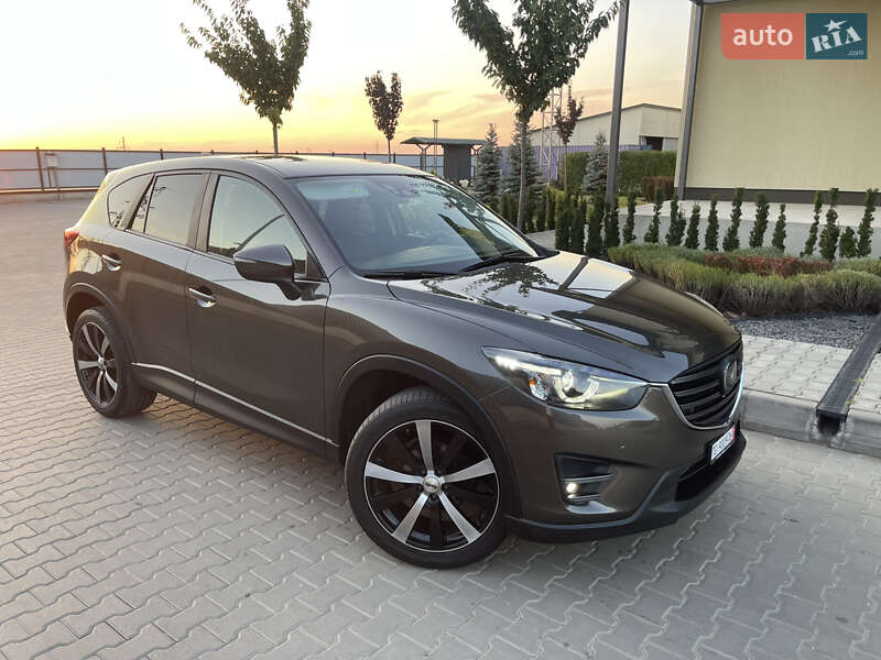 Внедорожник / Кроссовер Mazda CX-5 2016 в 