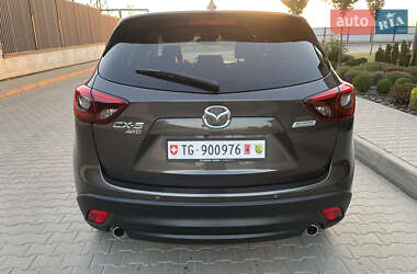 Внедорожник / Кроссовер Mazda CX-5 2016 в 