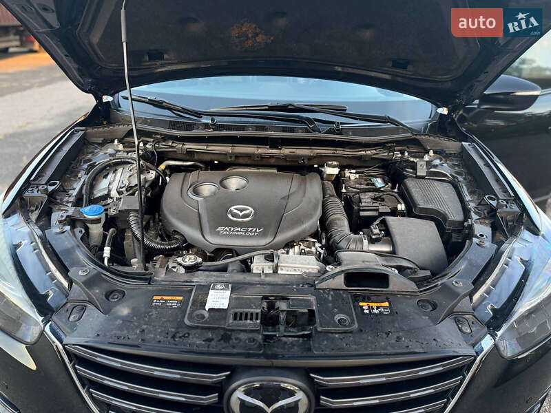 Позашляховик / Кросовер Mazda CX-5 2016 в Гадячі