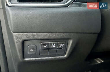 Внедорожник / Кроссовер Mazda CX-5 2023 в 