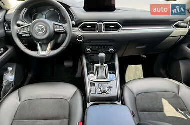 Внедорожник / Кроссовер Mazda CX-5 2023 в 