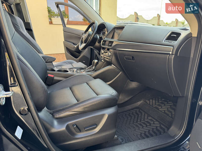 Внедорожник / Кроссовер Mazda CX-5 2015 в Стрые