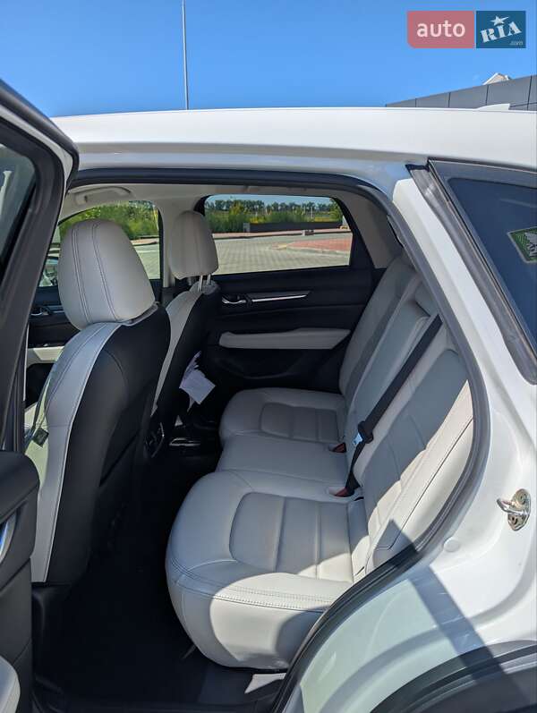 Внедорожник / Кроссовер Mazda CX-5 2020 в Киеве
