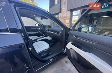 Внедорожник / Кроссовер Mazda CX-5 2017 в 