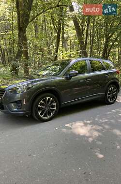 Позашляховик / Кросовер Mazda CX-5 2016 в 