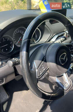 Внедорожник / Кроссовер Mazda CX-5 2017 в 