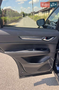Внедорожник / Кроссовер Mazda CX-5 2017 в 