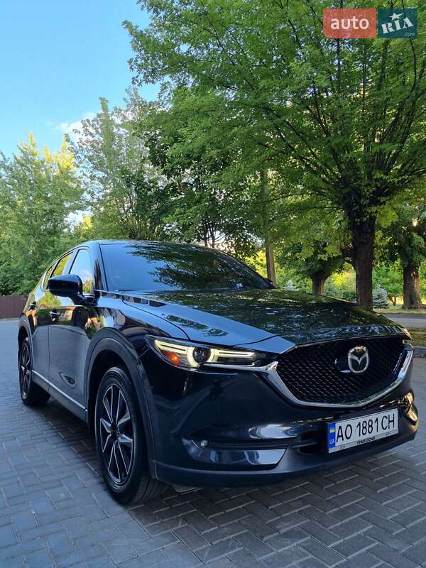 Внедорожник / Кроссовер Mazda CX-5 2018 в Ужгороде