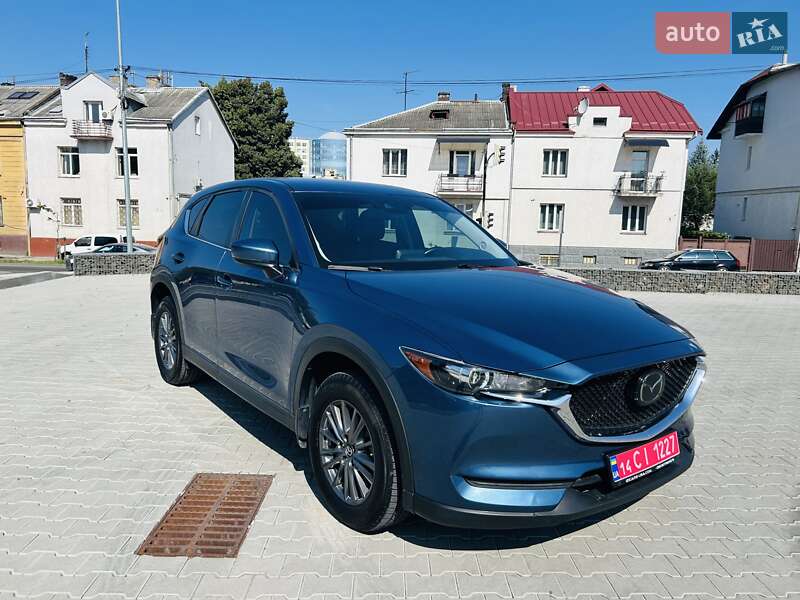 Позашляховик / Кросовер Mazda CX-5 2020 в 