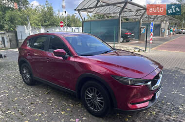 Внедорожник / Кроссовер Mazda CX-5 2018 в 
