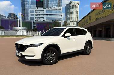 Внедорожник / Кроссовер Mazda CX-5 2018 в 