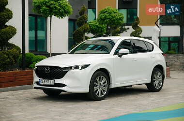Внедорожник / Кроссовер Mazda CX-5 2023 в 
