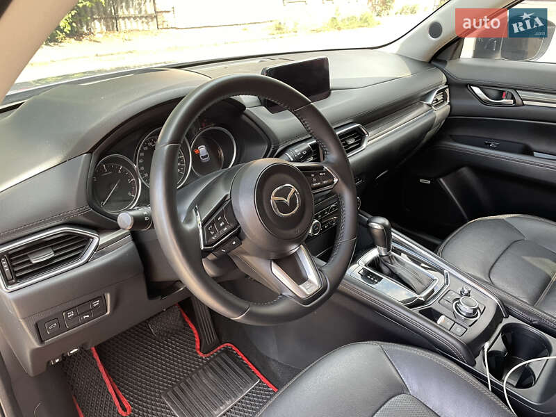 Внедорожник / Кроссовер Mazda CX-5 2017 в Виннице