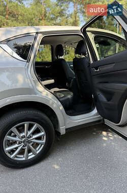 Внедорожник / Кроссовер Mazda CX-5 2023 в 