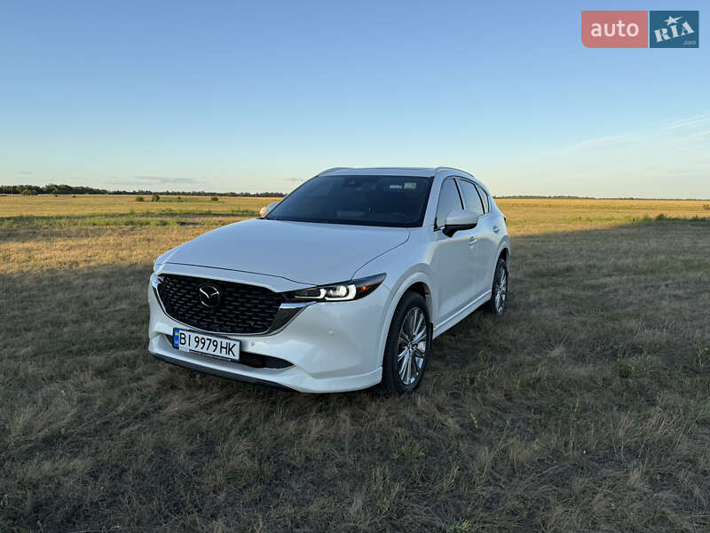 Внедорожник / Кроссовер Mazda CX-5 2023 в Глобине