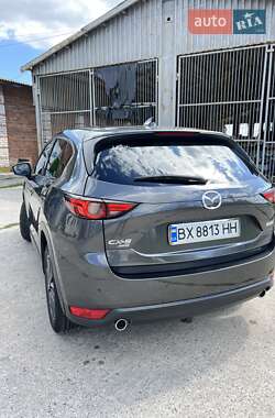 Внедорожник / Кроссовер Mazda CX-5 2017 в 