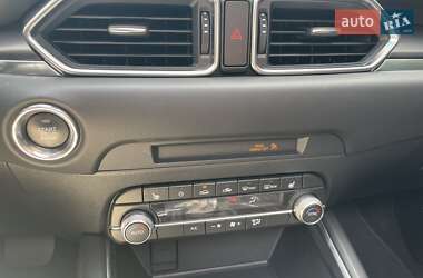 Внедорожник / Кроссовер Mazda CX-5 2023 в 