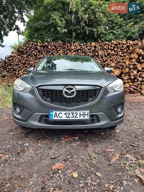 Внедорожник / Кроссовер Mazda CX-5 2014 в Нововолынске