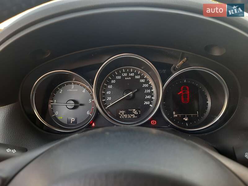 Внедорожник / Кроссовер Mazda CX-5 2013 в Золочеве
