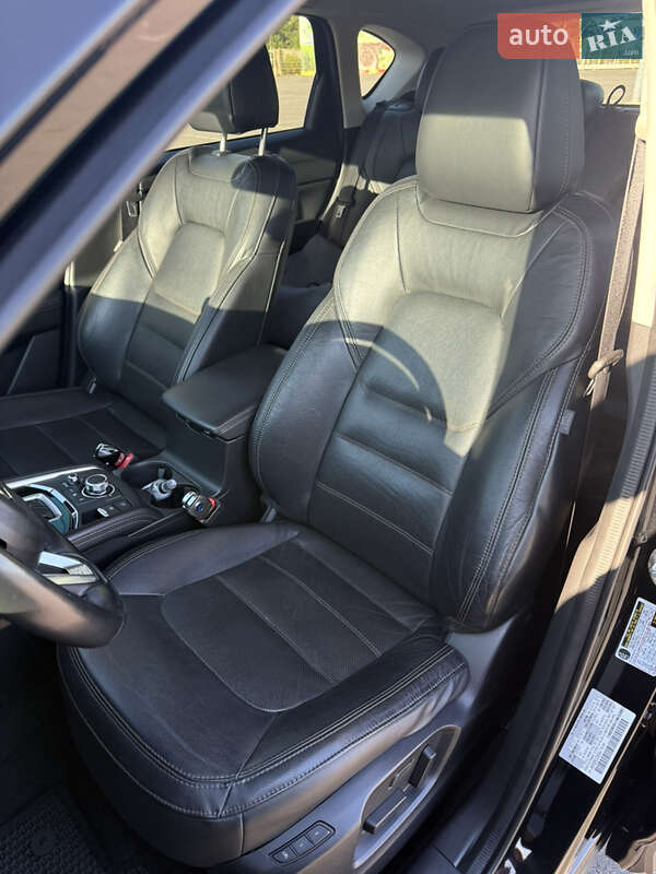 Внедорожник / Кроссовер Mazda CX-5 2017 в Днепре