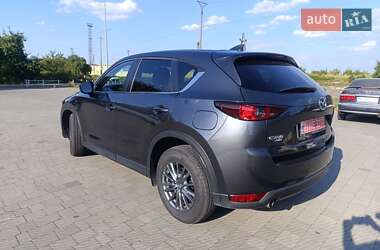 Внедорожник / Кроссовер Mazda CX-5 2017 в 