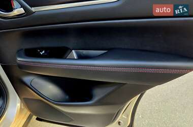 Внедорожник / Кроссовер Mazda CX-5 2023 в 