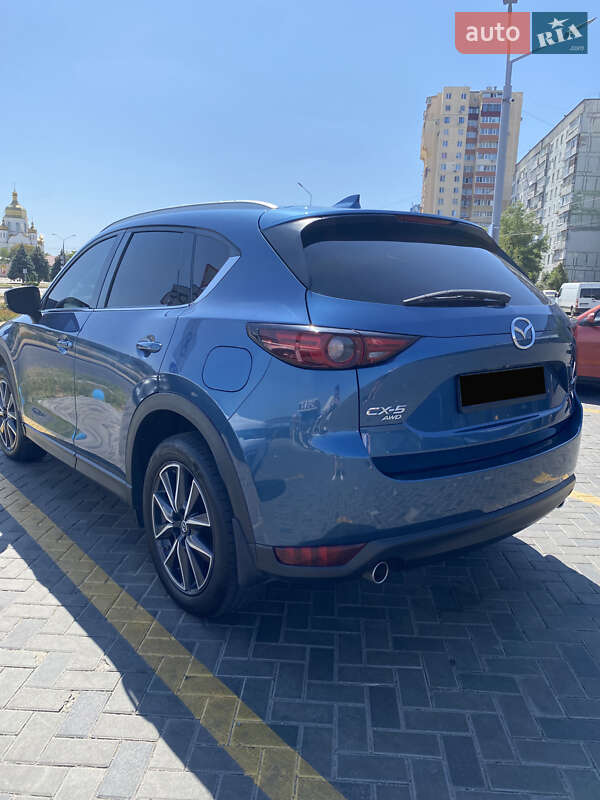 Внедорожник / Кроссовер Mazda CX-5 2017 в Днепре