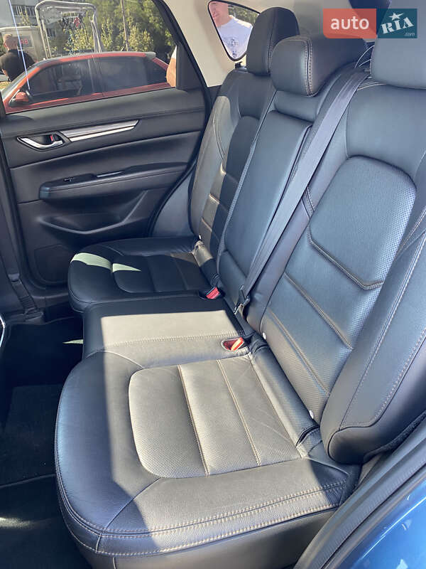 Внедорожник / Кроссовер Mazda CX-5 2017 в Днепре