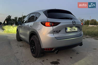 Внедорожник / Кроссовер Mazda CX-5 2017 в 
