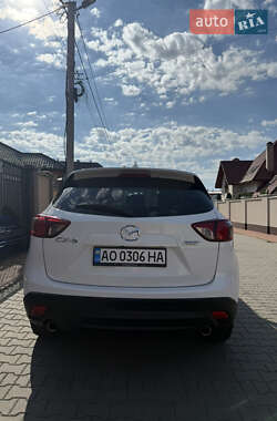 Внедорожник / Кроссовер Mazda CX-5 2016 в 