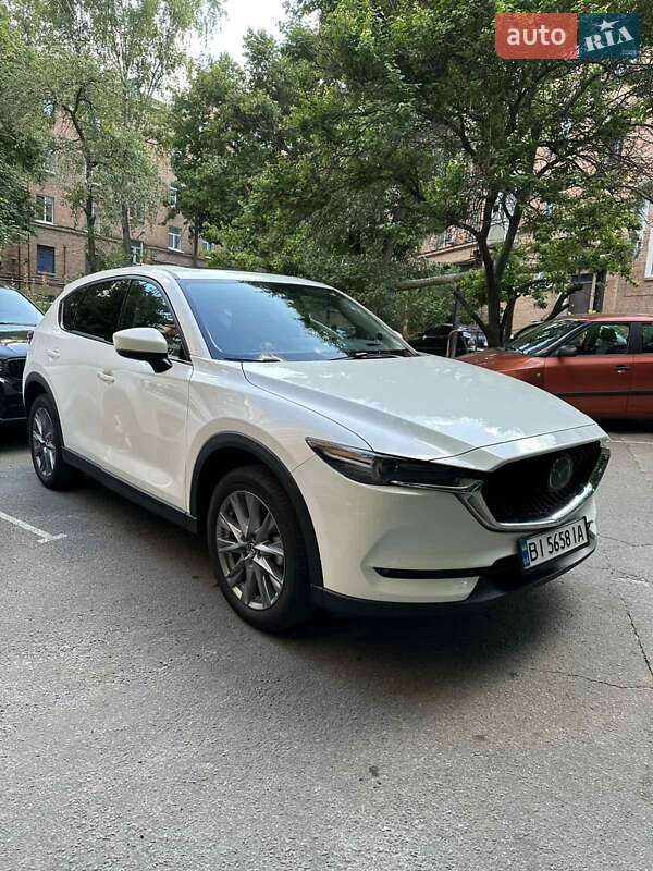 Внедорожник / Кроссовер Mazda CX-5 2021 в 