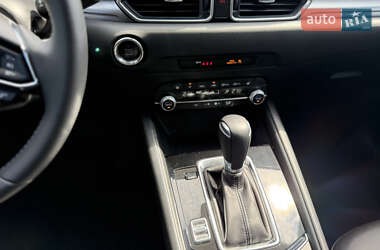 Внедорожник / Кроссовер Mazda CX-5 2023 в 
