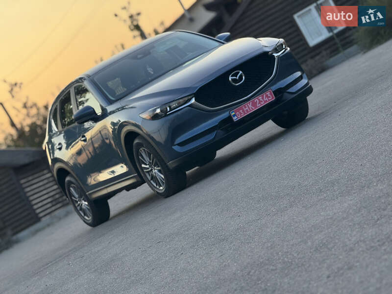 Внедорожник / Кроссовер Mazda CX-5 2018 в 
