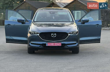 Внедорожник / Кроссовер Mazda CX-5 2018 в 