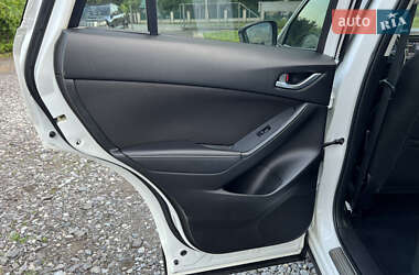 Позашляховик / Кросовер Mazda CX-5 2013 в 