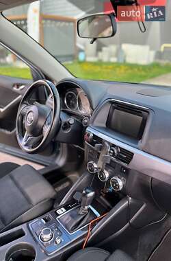 Внедорожник / Кроссовер Mazda CX-5 2016 в 