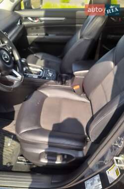 Внедорожник / Кроссовер Mazda CX-5 2020 в 