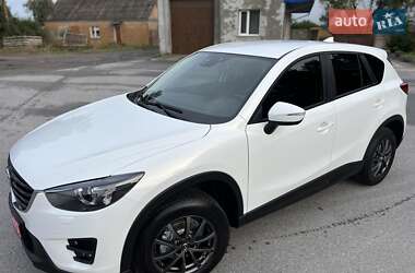 Позашляховик / Кросовер Mazda CX-5 2015 в 